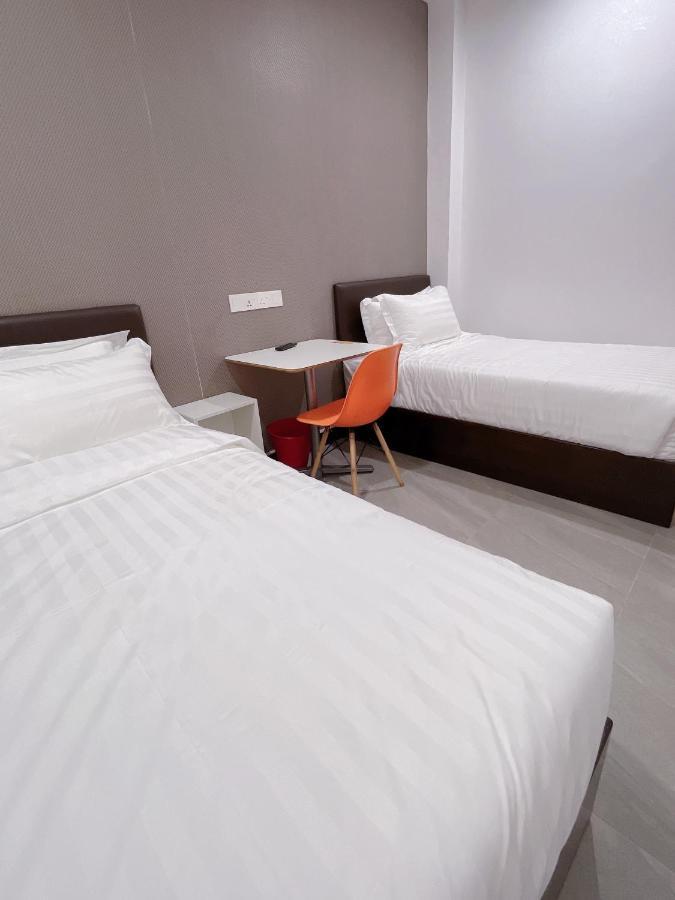Hotel Decentraland Kuala Terengganu Kültér fotó